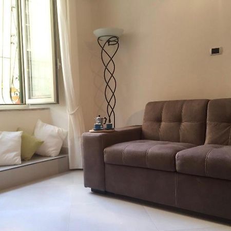 Appartement Santi Apostoli House à Naples Extérieur photo